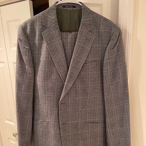 Charles Tyrwhitt 42L , 36x34 slim fit suit
